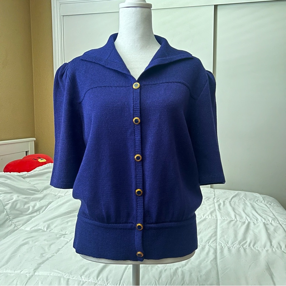 St. John Knitted Button Up Sweater with Collared Neckline